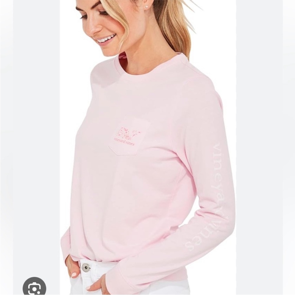 NWT Small Pink Long Sleeve Vineyard Vines Mother’s Day Front Pocket Tee
